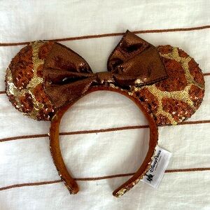 Giraffe print Minnie ears {private for @gillespiep1}